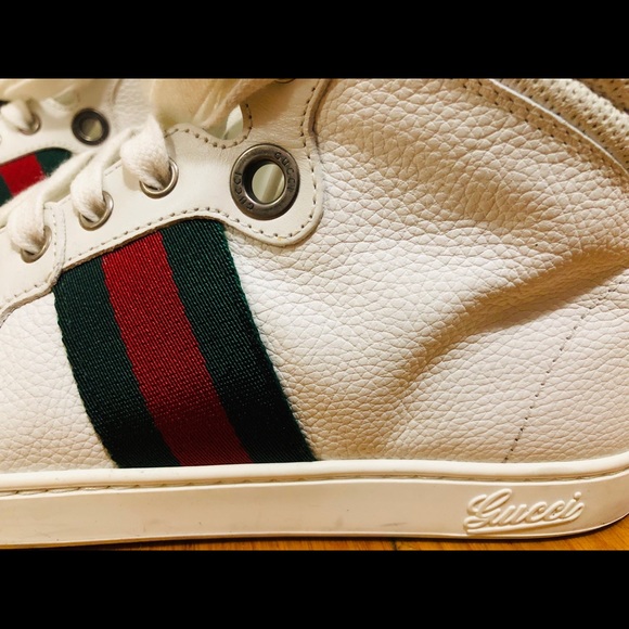 Gucci - Picture 5 of 8